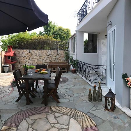 Rena Apartments Аспровалта Екстериор снимка