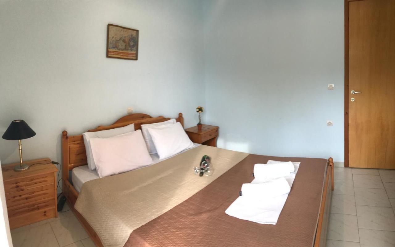 Rena Apartments Аспровалта Екстериор снимка