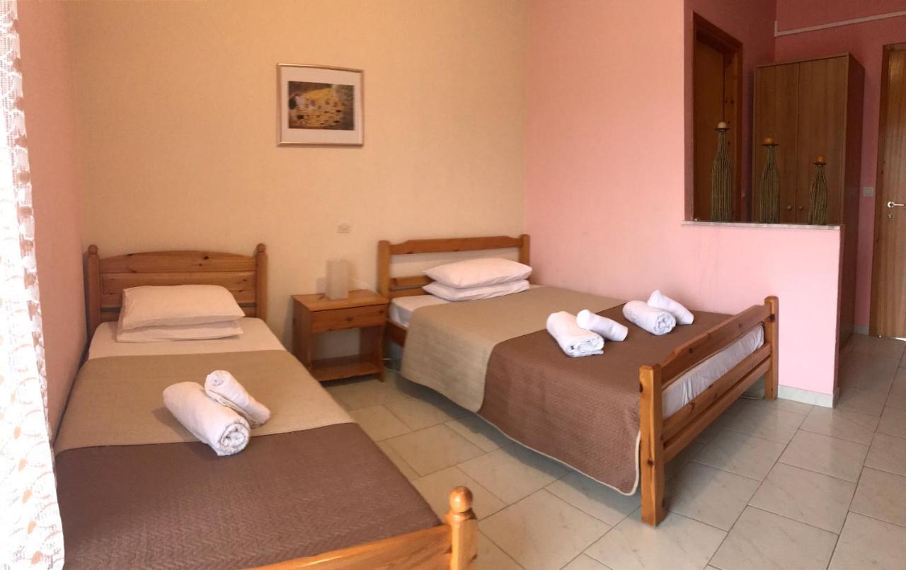 Rena Apartments Аспровалта Екстериор снимка