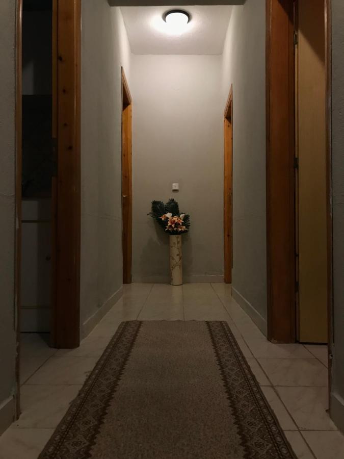 Rena Apartments Аспровалта Екстериор снимка